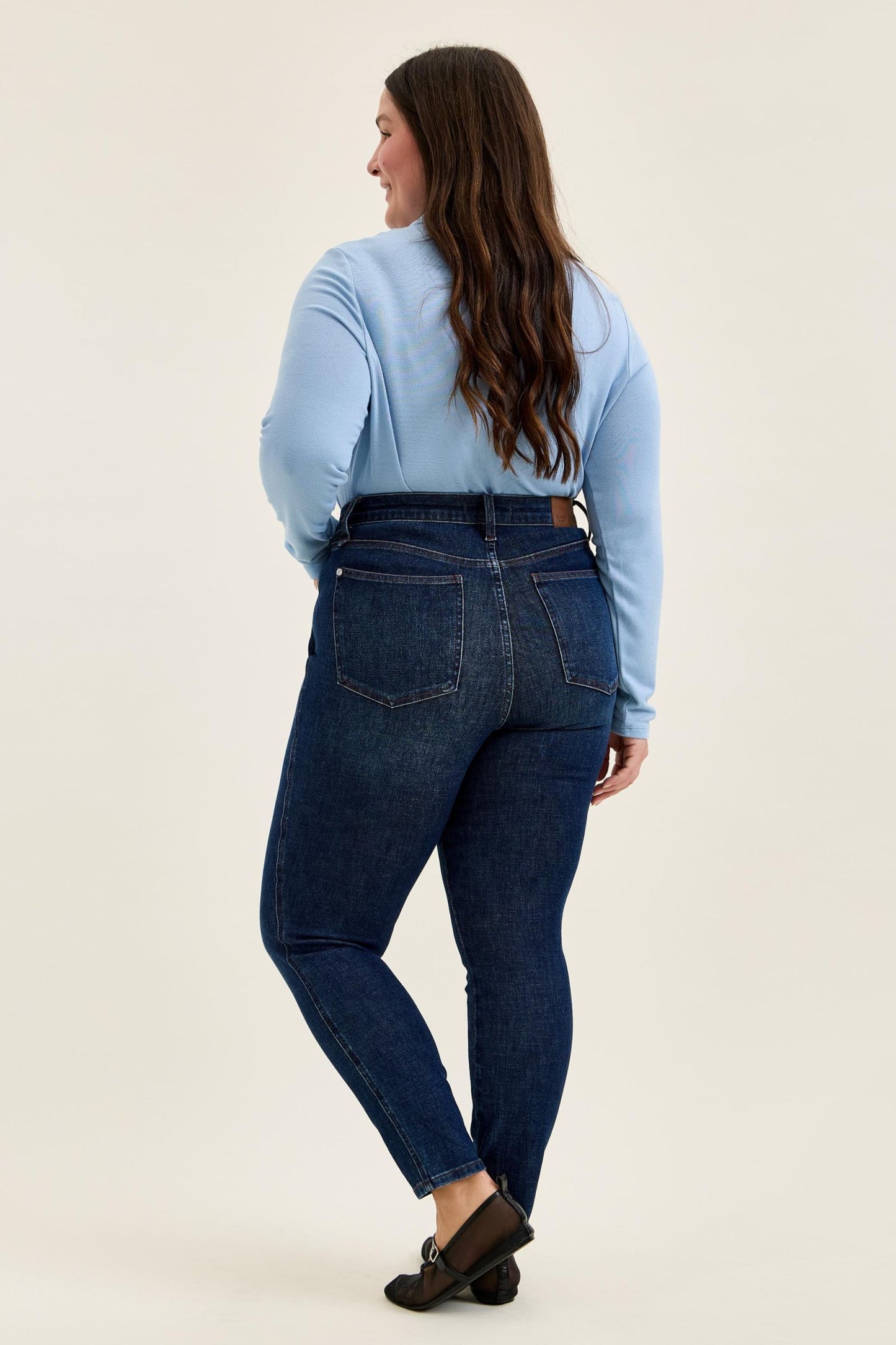 Judy Blue “Sienna” Tummy Control Skinny Jeans