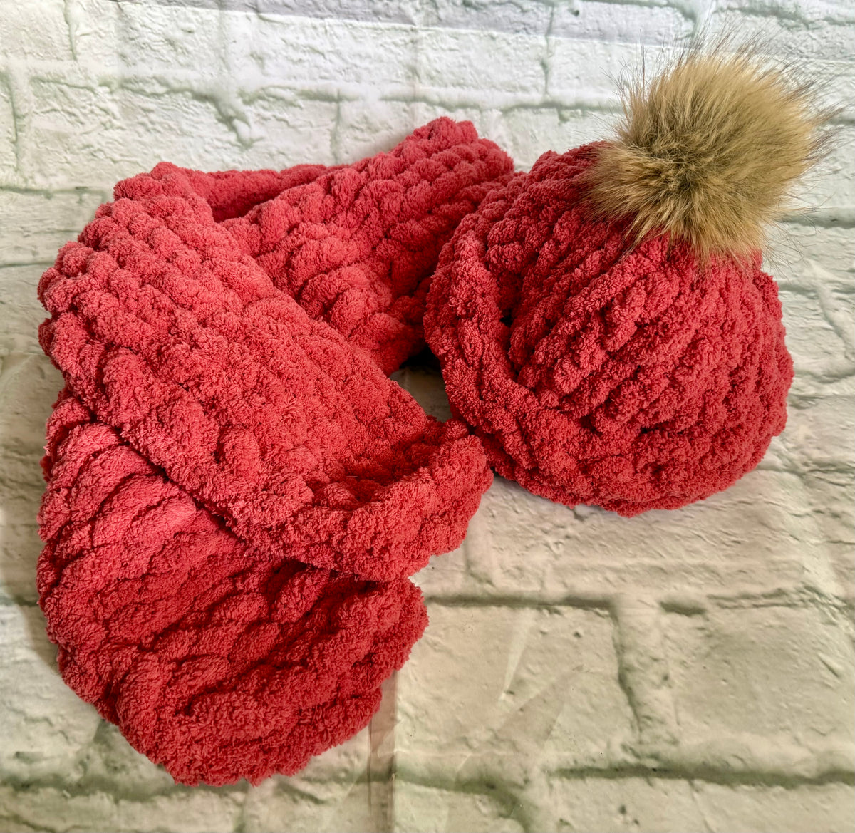 Chunky Knit Hat & Scarf Set