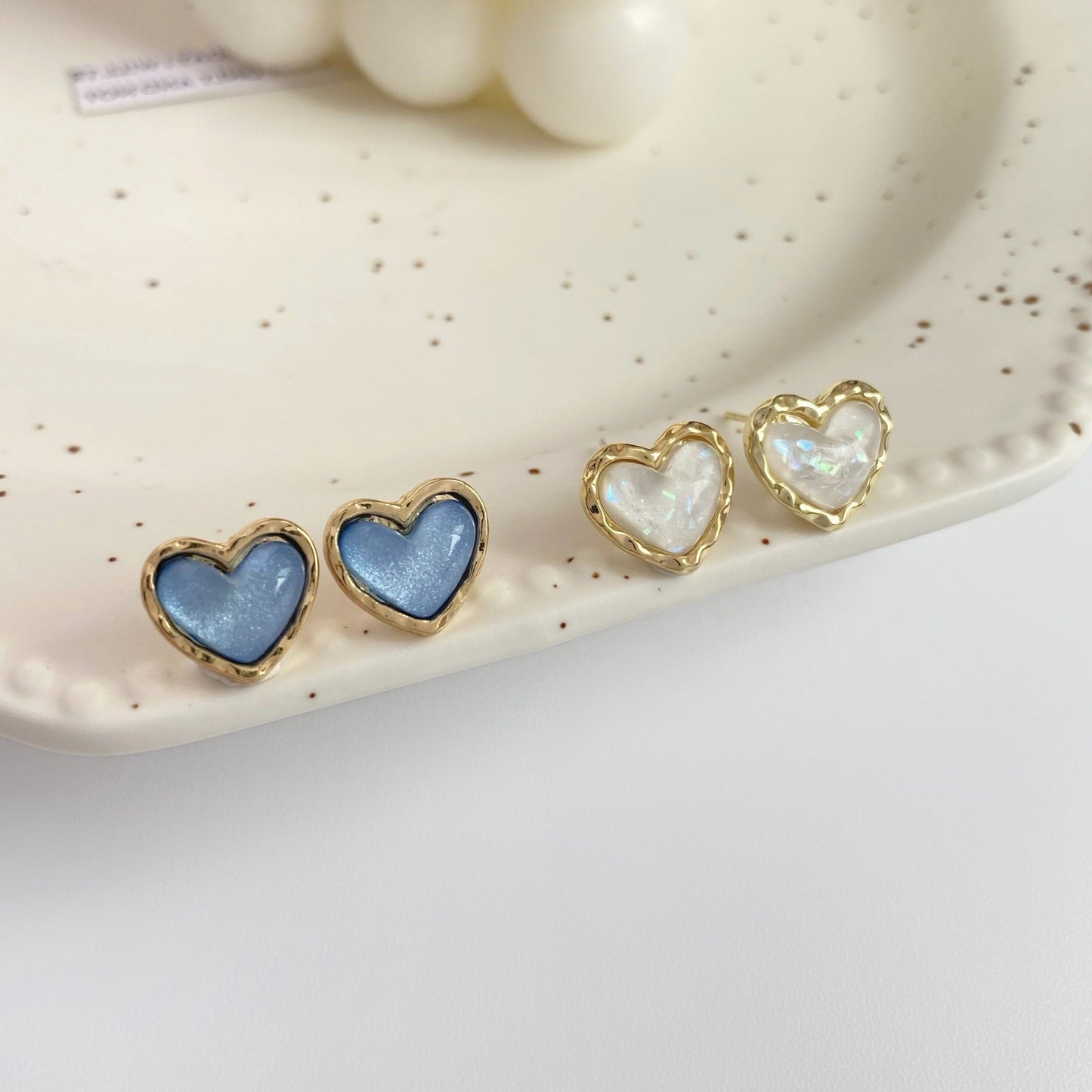 *RTS Cutie Heart Studs*