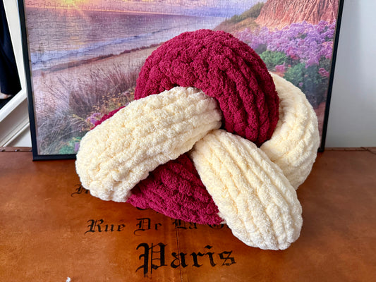 Handmade Chunky Knit Knot Pillow
