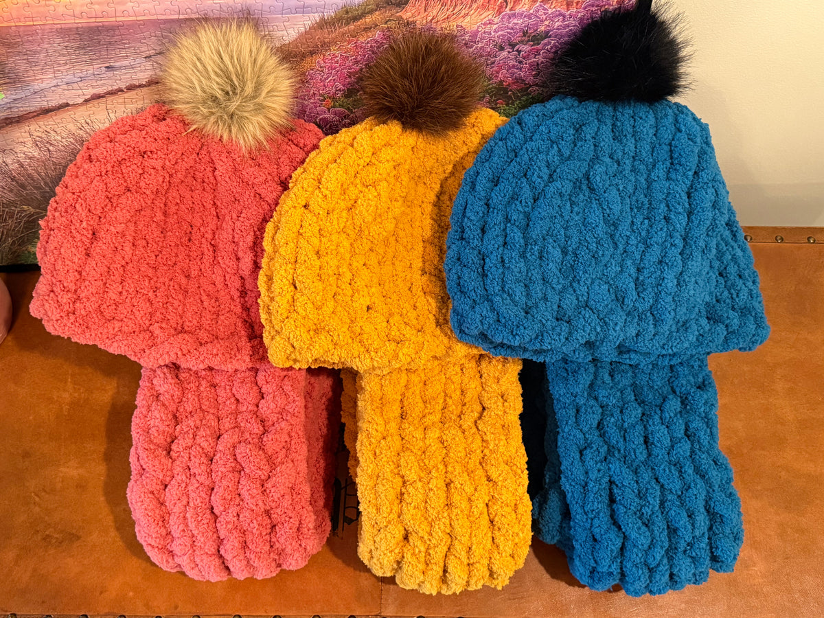 Chunky Knit Hat & Scarf Set