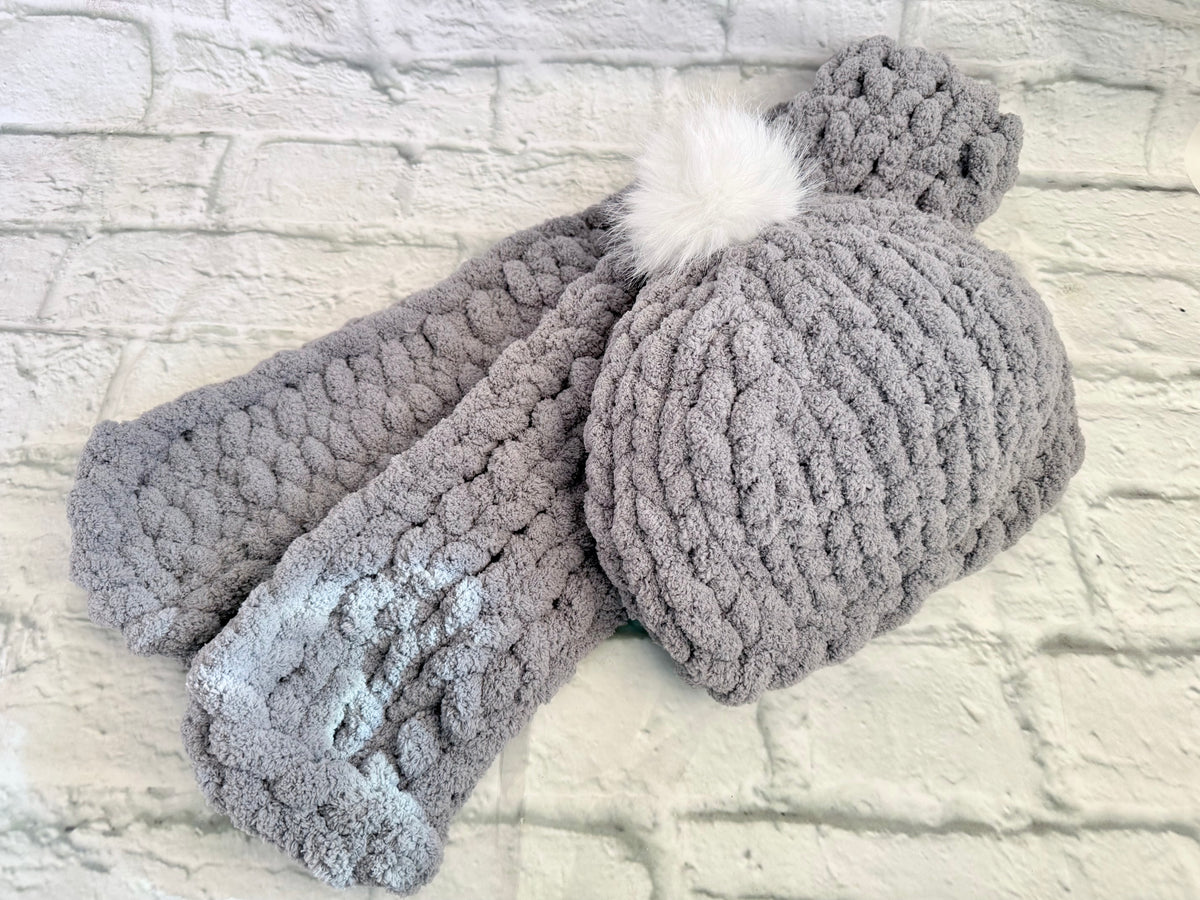 Chunky Knit Hat & Scarf Set