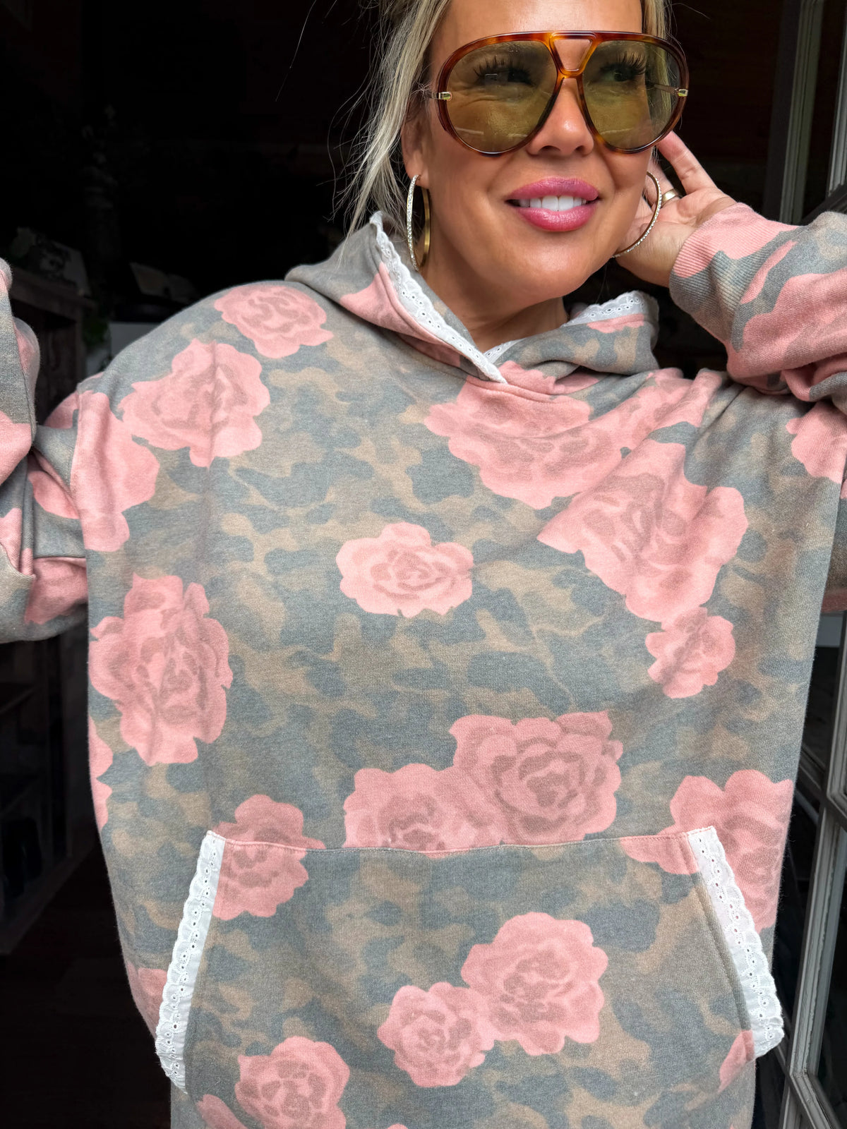 PREORDER- VINTAGE ROSE HOODIE