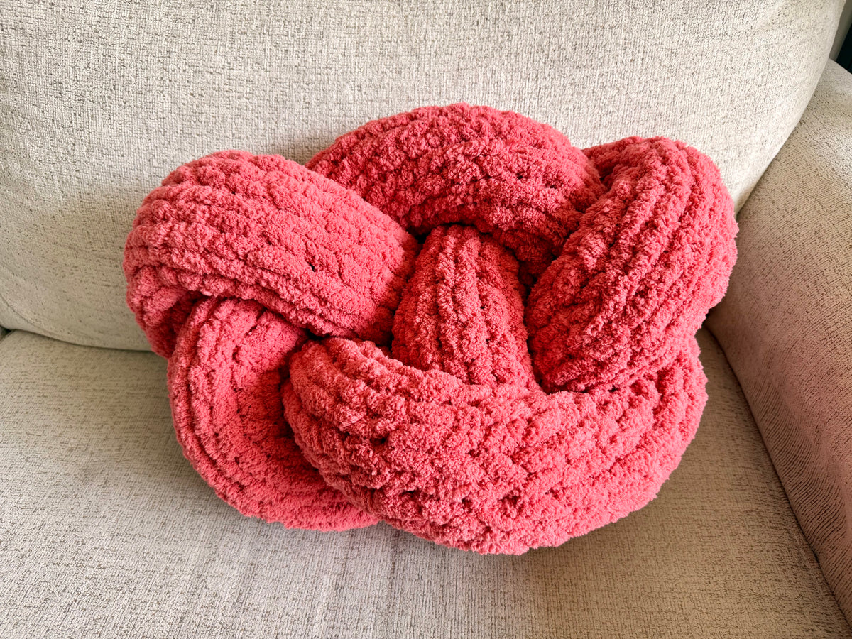 Handmade Chunky Knit Knot Pillow
