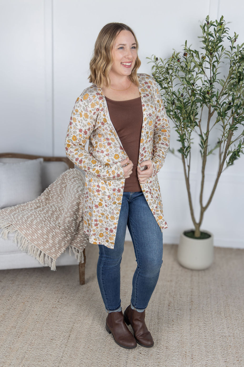 IN STOCK Classic Cardigan - Fall Vintage Floral