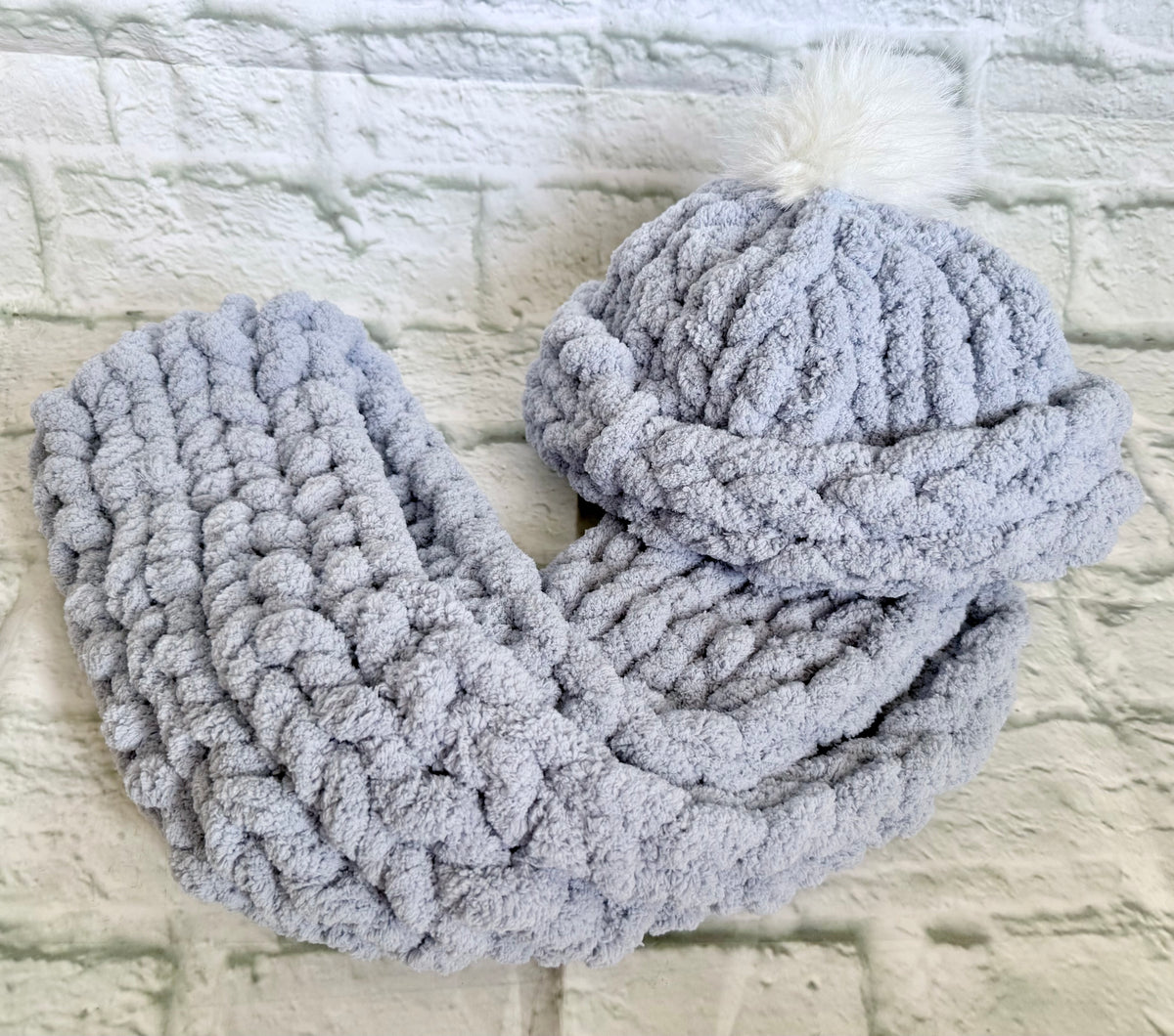 Chunky Knit Hat & Scarf Set