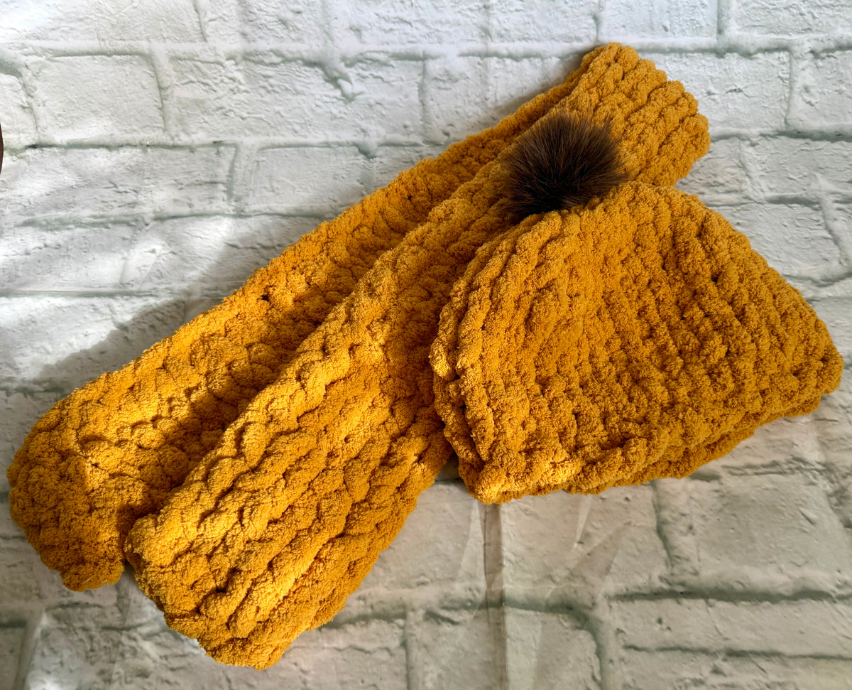Chunky Knit Hat & Scarf Set
