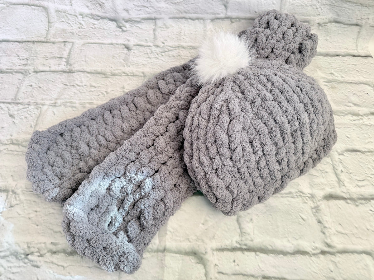 Chunky Knit Hat & Scarf Set