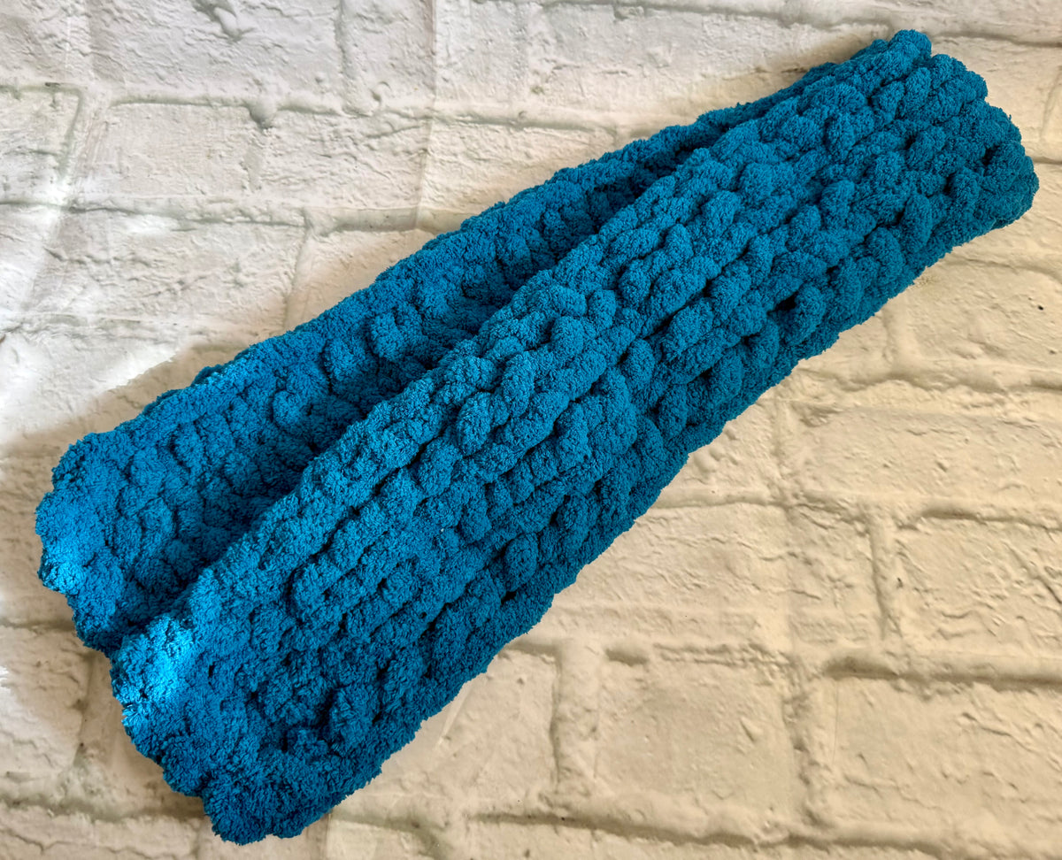 Chunky Knit Hat & Scarf Set