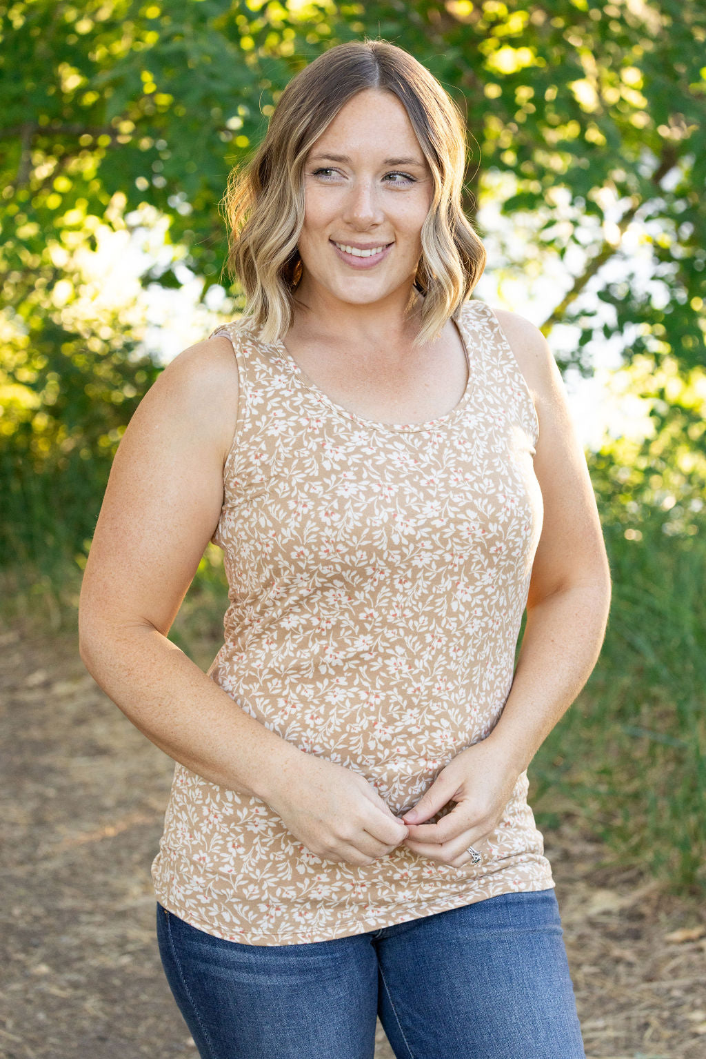 IN STOCK Luxe Crew Tank - Tan Floral