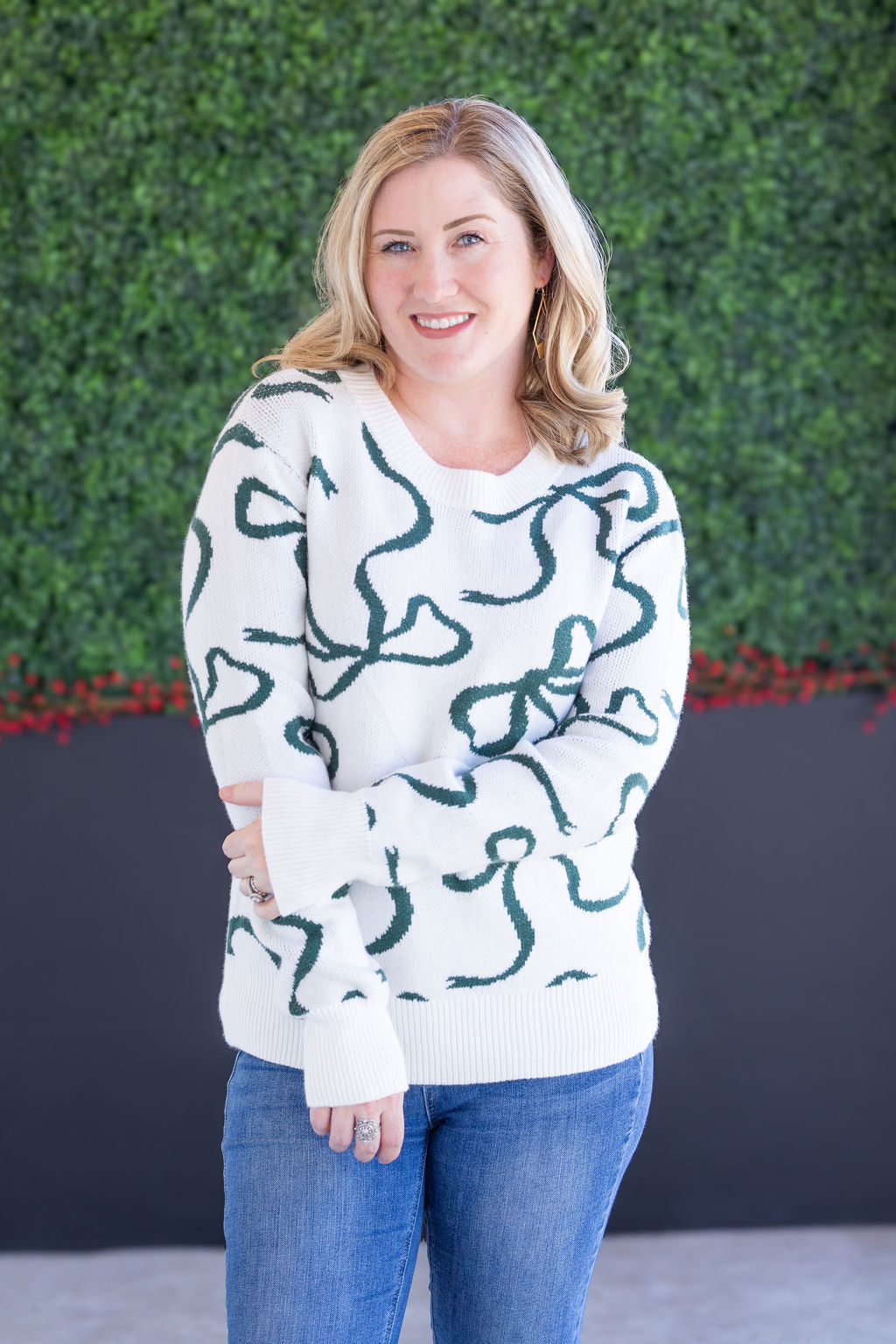 IN STOCK Ribbons Sweater - Ivory and Hunter Green