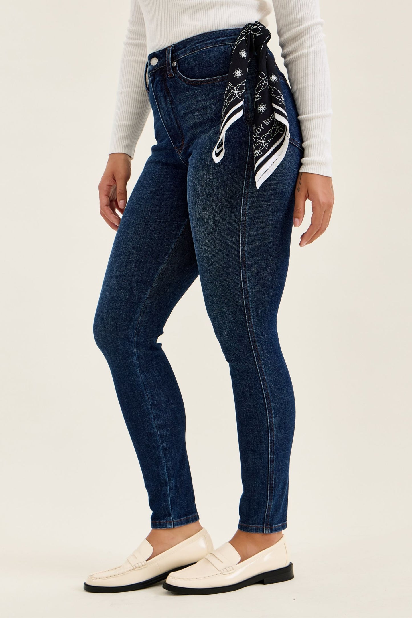 Judy Blue “Sienna” Tummy Control Skinny Jeans
