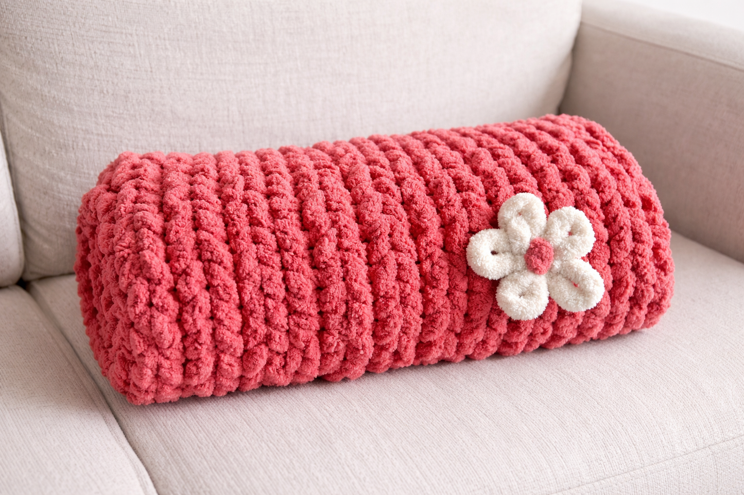 Maui Bloom Chunky Knit Throw Blanket – 42x40”