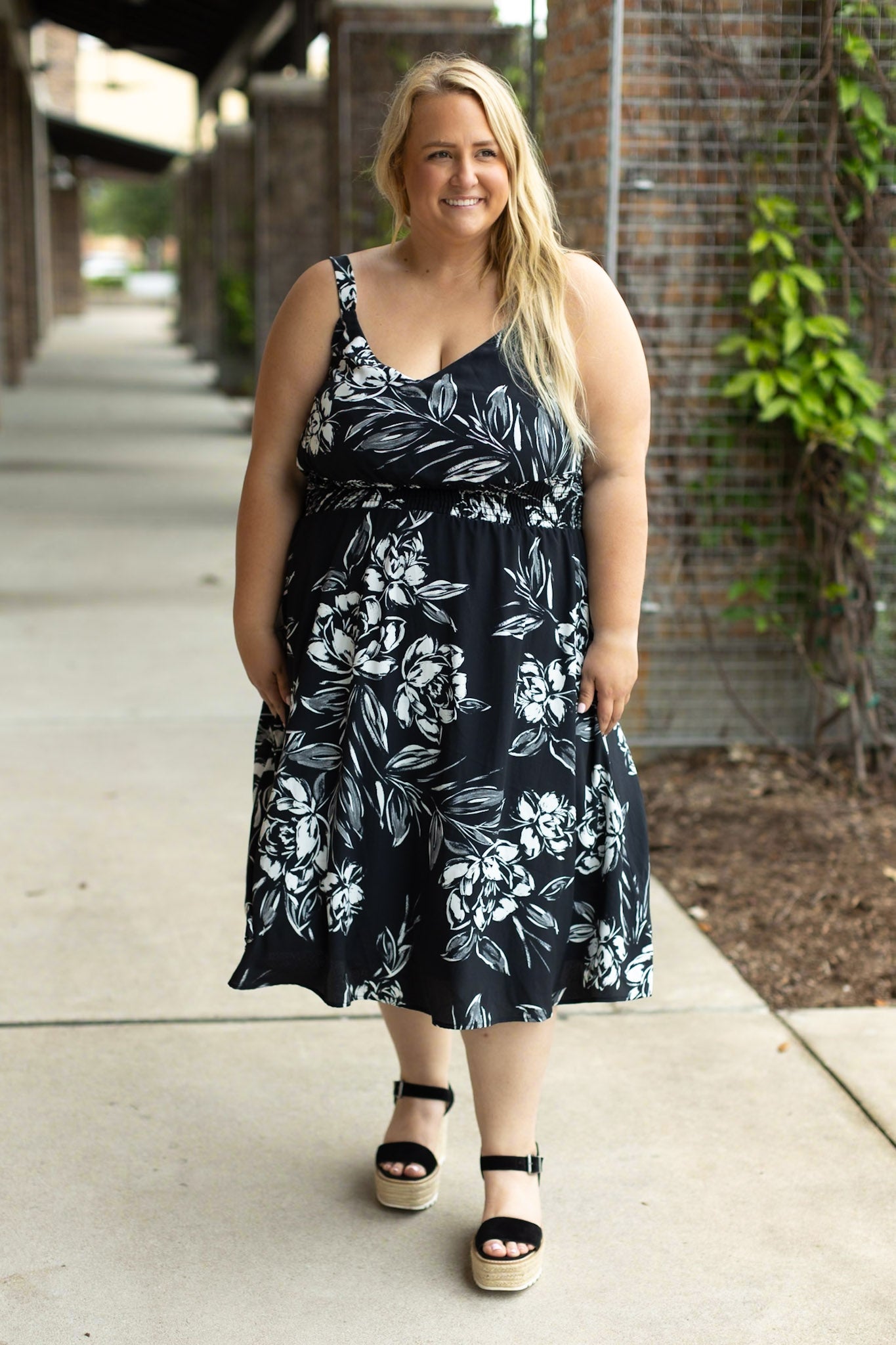 IN STOCK Cassidy Midi Dress - Black and White Floral