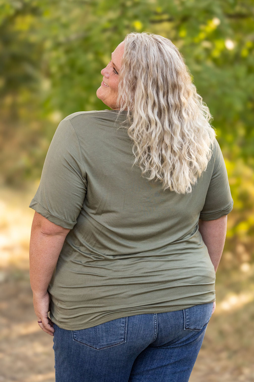 IN STOCK Sophie Pocket Tee - Olive