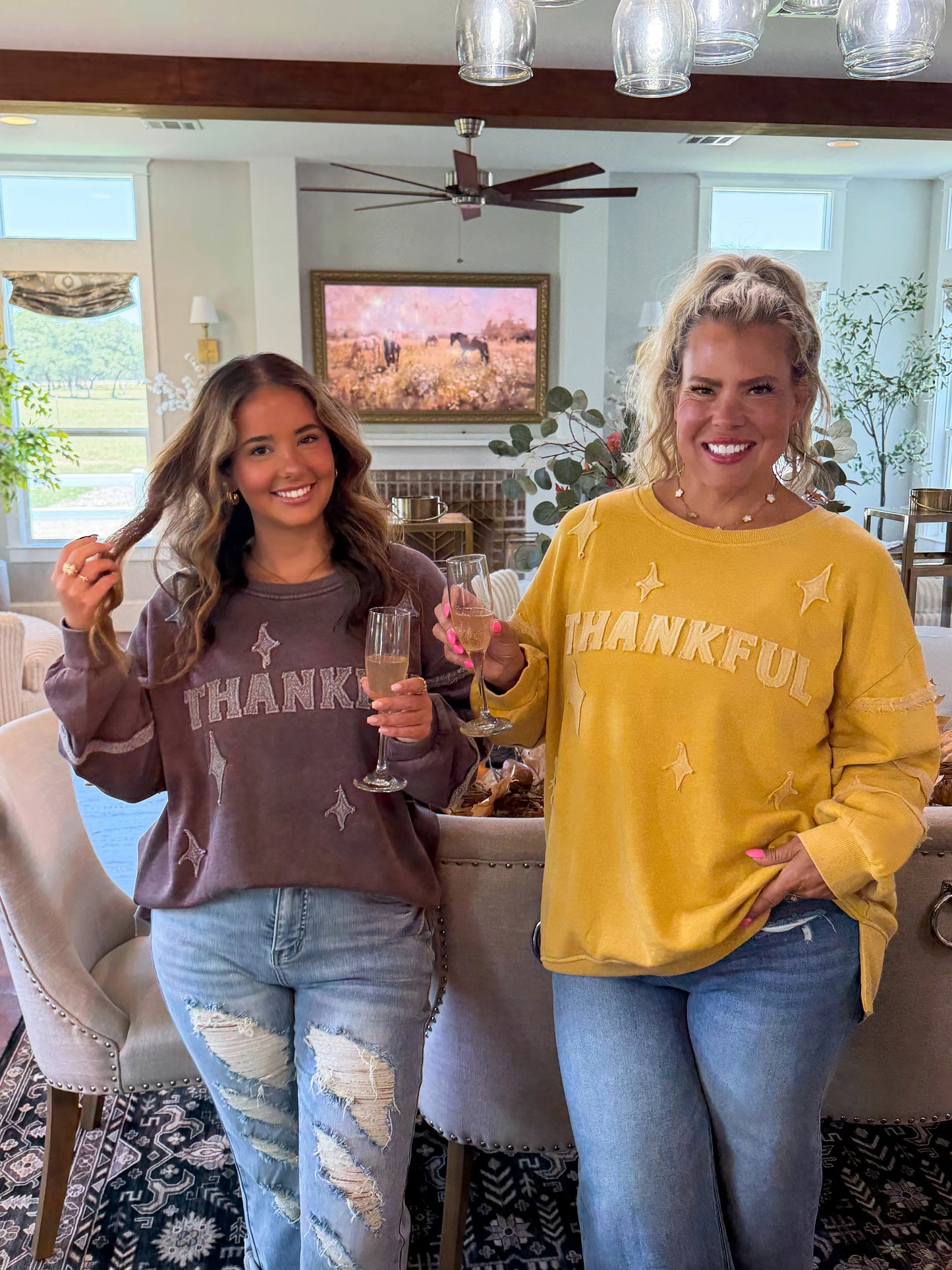 PREORDER- THANKFUL CLASSIC CREW PULLOVER