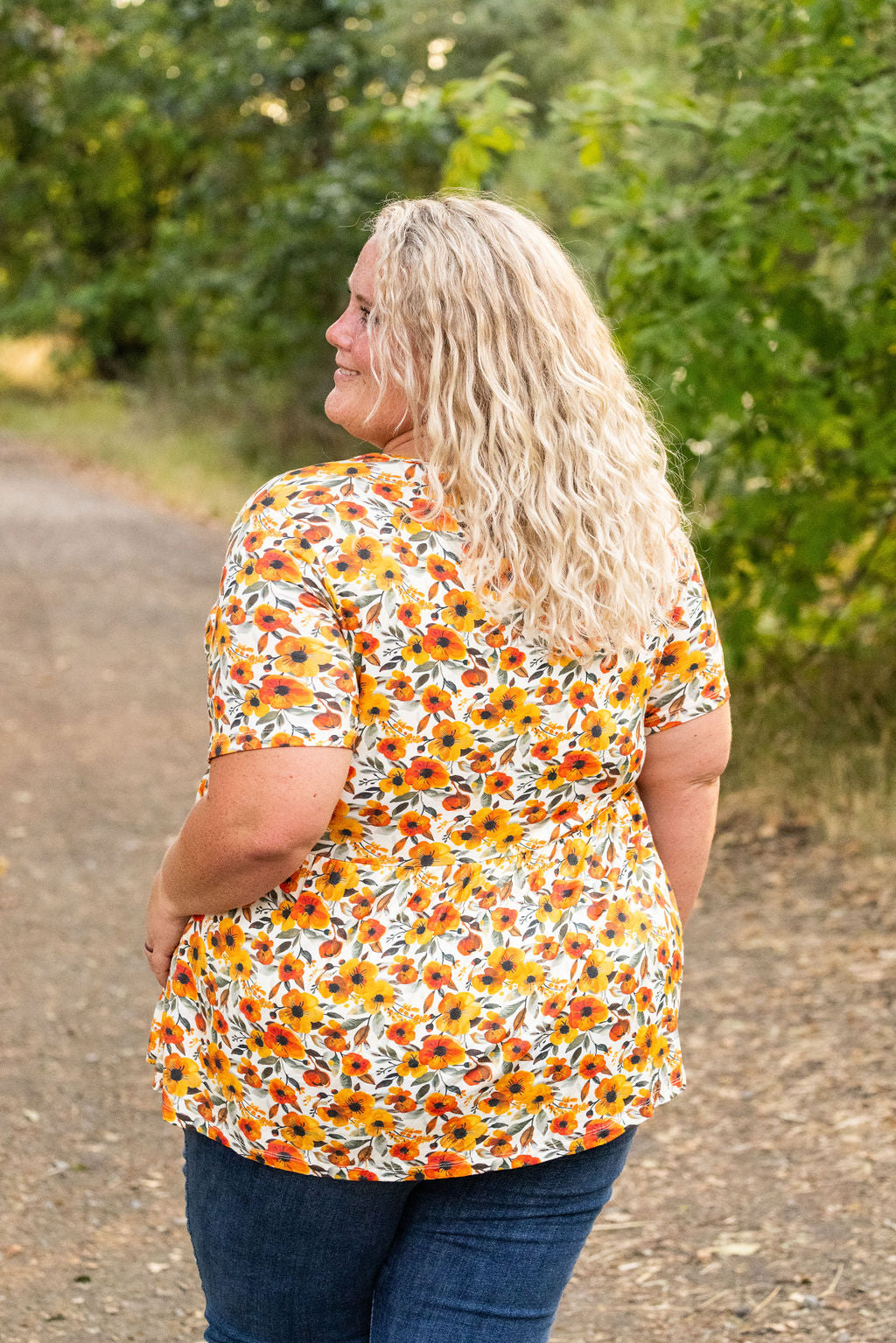 IN STOCK Sarah Ruffle Short Sleeve - Fall Floral