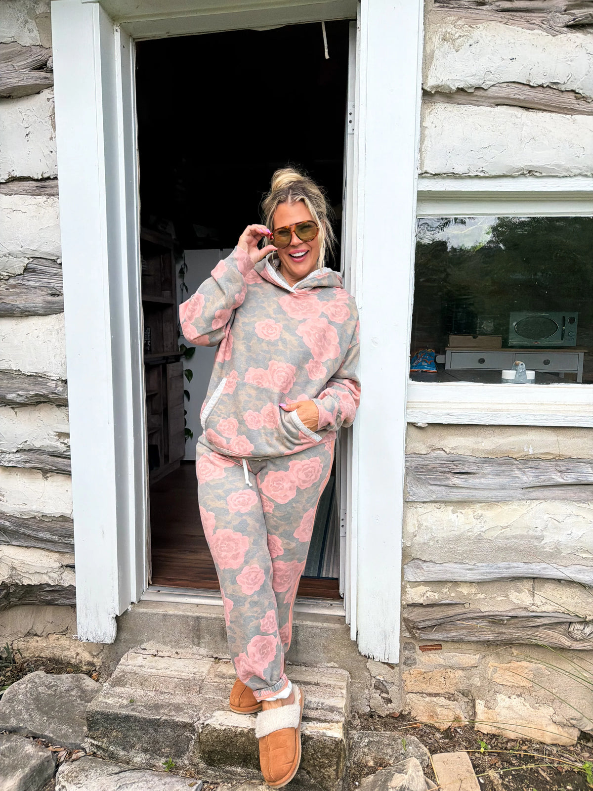 PREORDER: VINTAGE ROSE JOGGERS