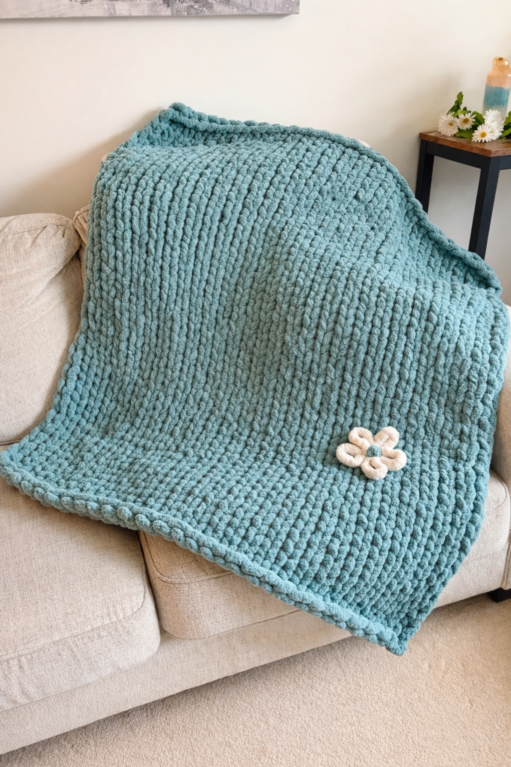 Bora Bora Bloom Chunky Knit Throw Blanket – 43x48”