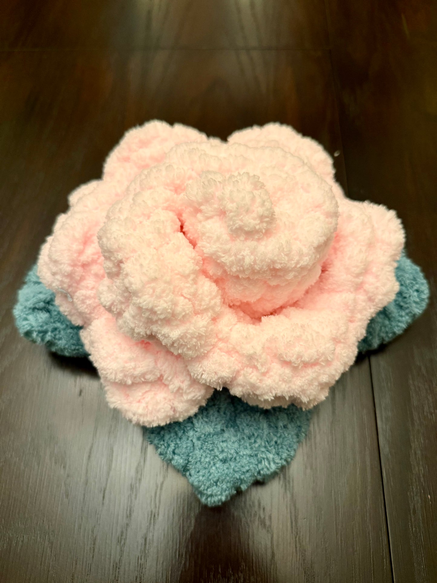 Chunky Knit Roses 🌹