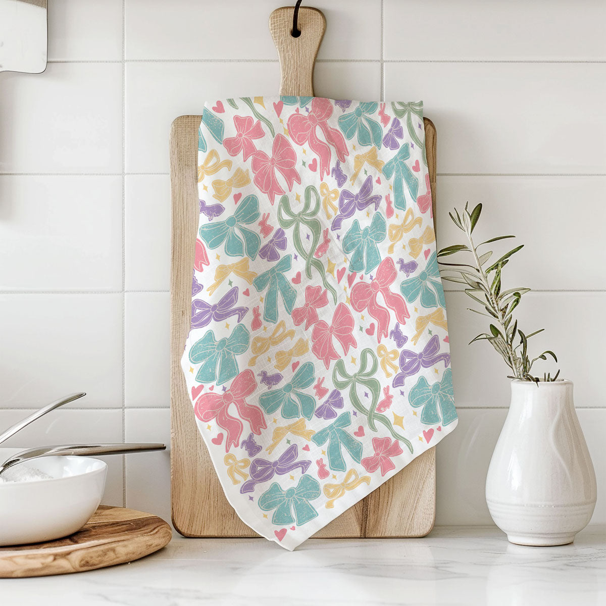 Shabby chic bow bunny kitchen towel pastel
Vintage inspired ribbon kitchen towel Easter spring
French country bow kitchen towel pastel bunny
Coastal cottage bow kitchen towel spring colors
