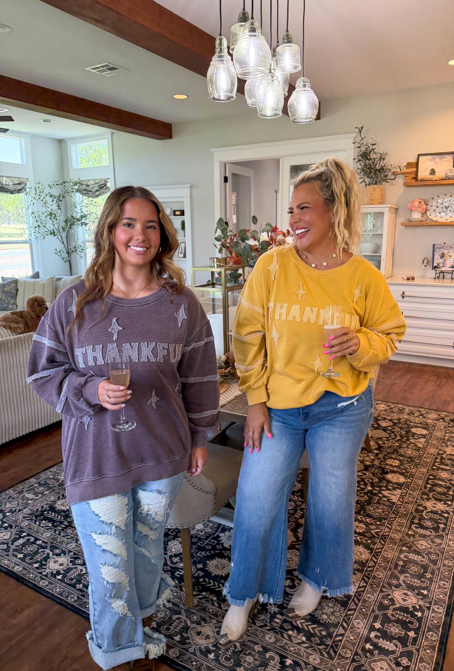 PREORDER- THANKFUL CLASSIC CREW PULLOVER