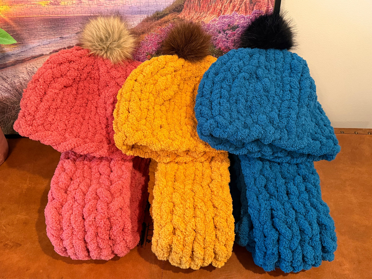 Chunky Knit Hat & Scarf Set