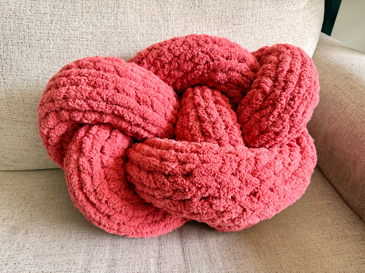Handmade Chunky Knit Knot Pillow