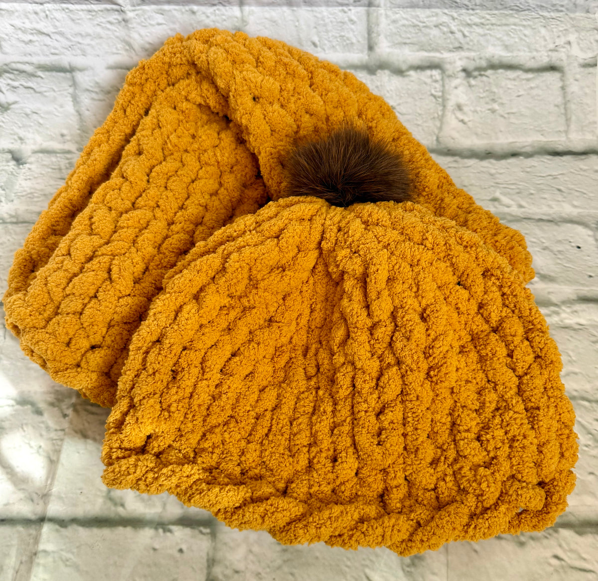 Chunky Knit Hat & Scarf Set