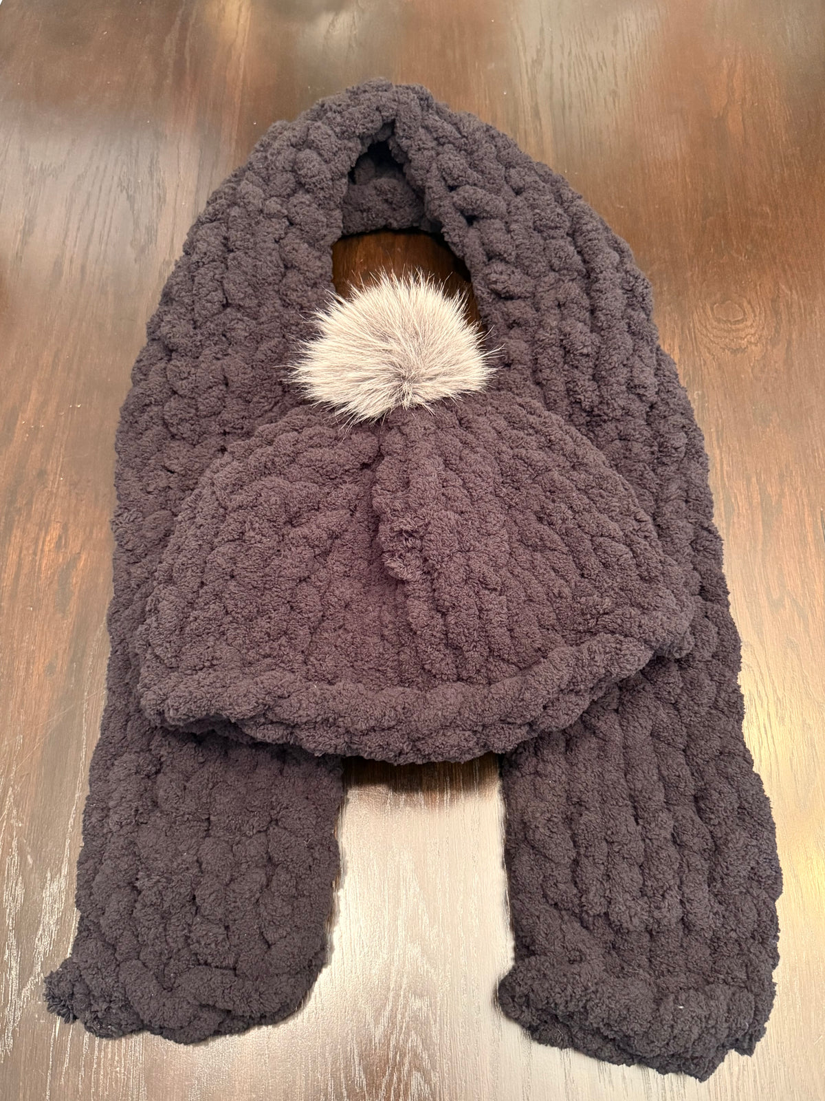 Chunky Knit Hat & Scarf Set