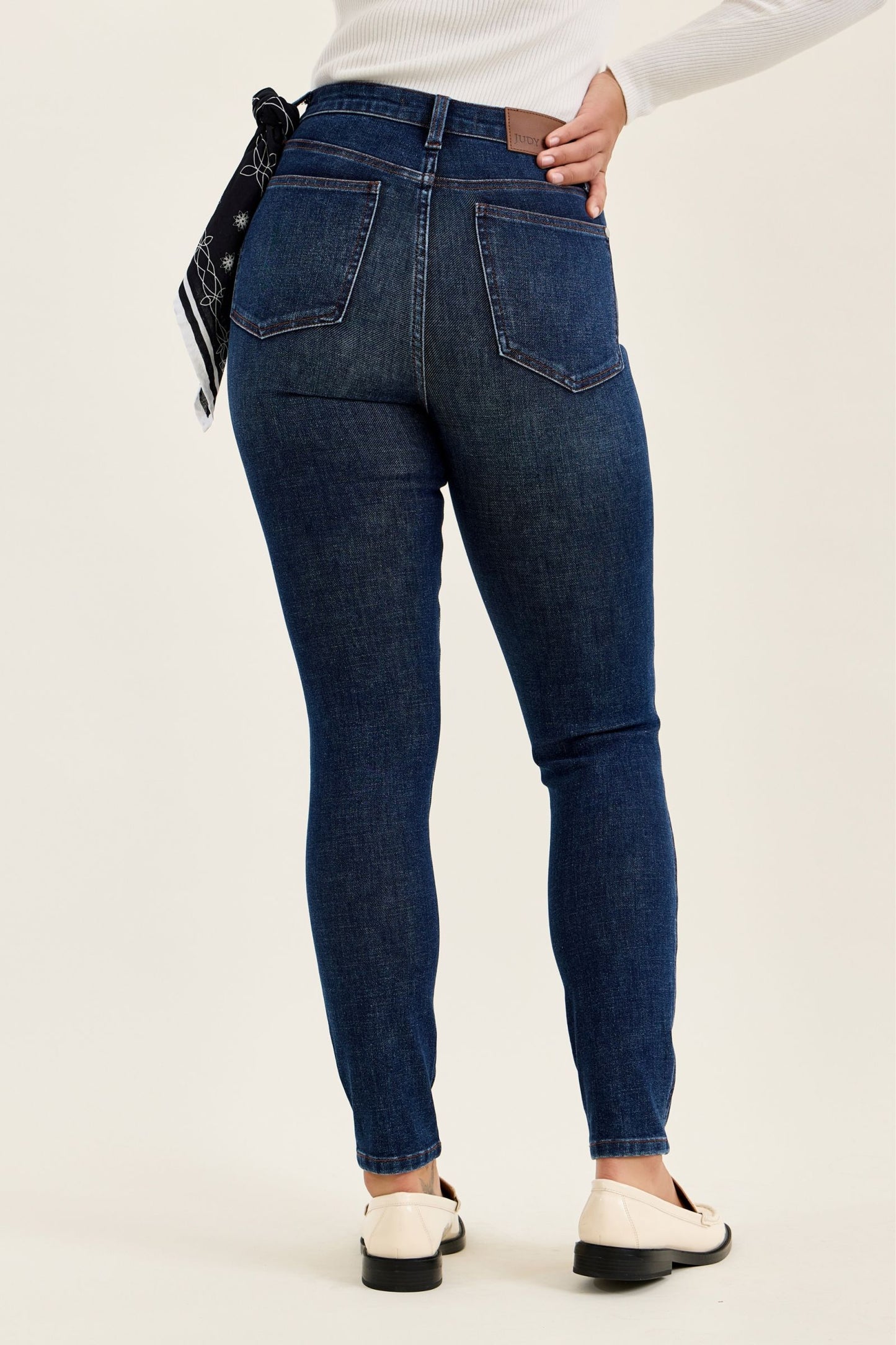 Judy Blue “Sienna” Tummy Control Skinny Jeans
