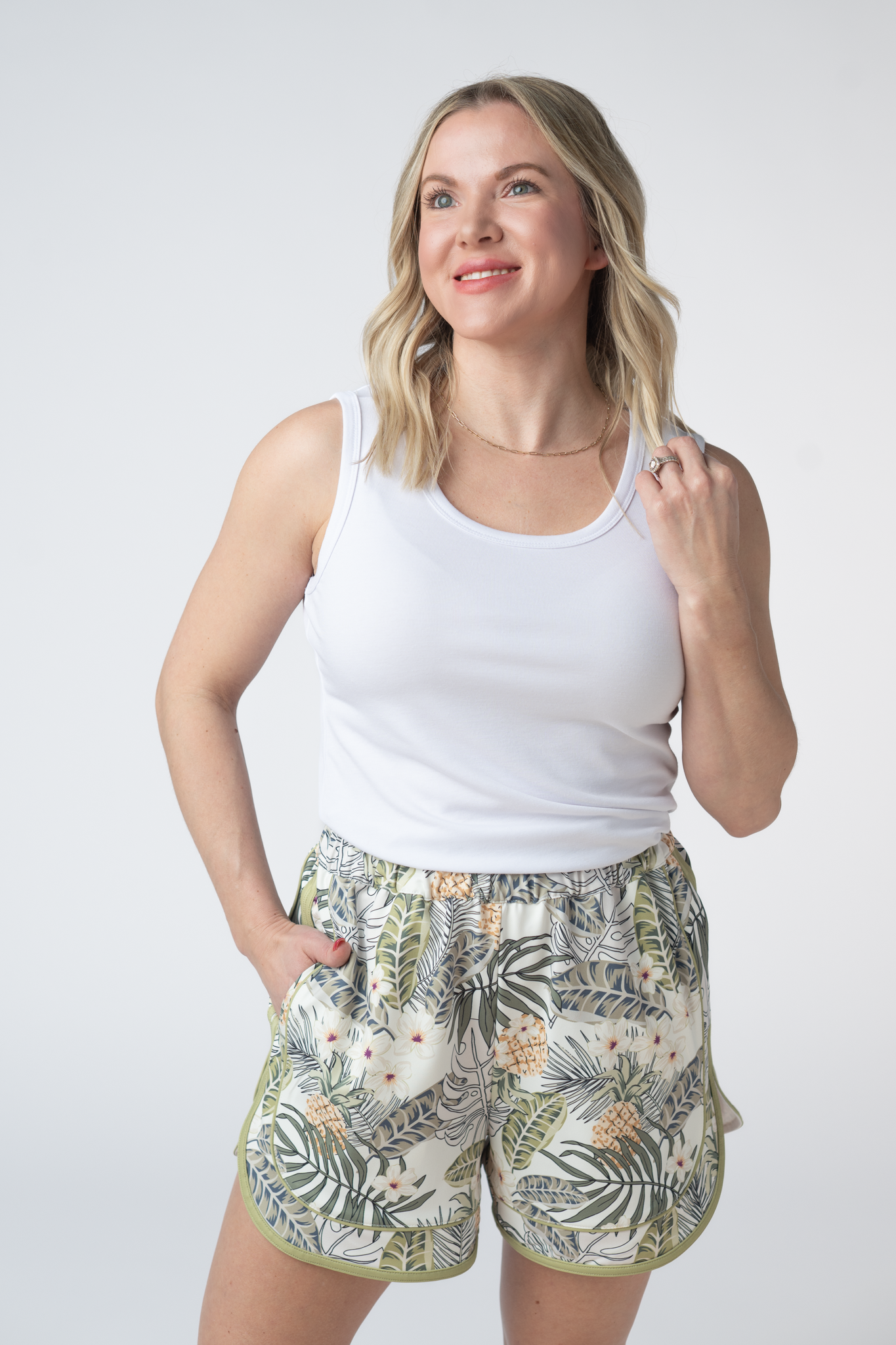 IN STOCK Dolphin Shorts - Pineapple Leaf