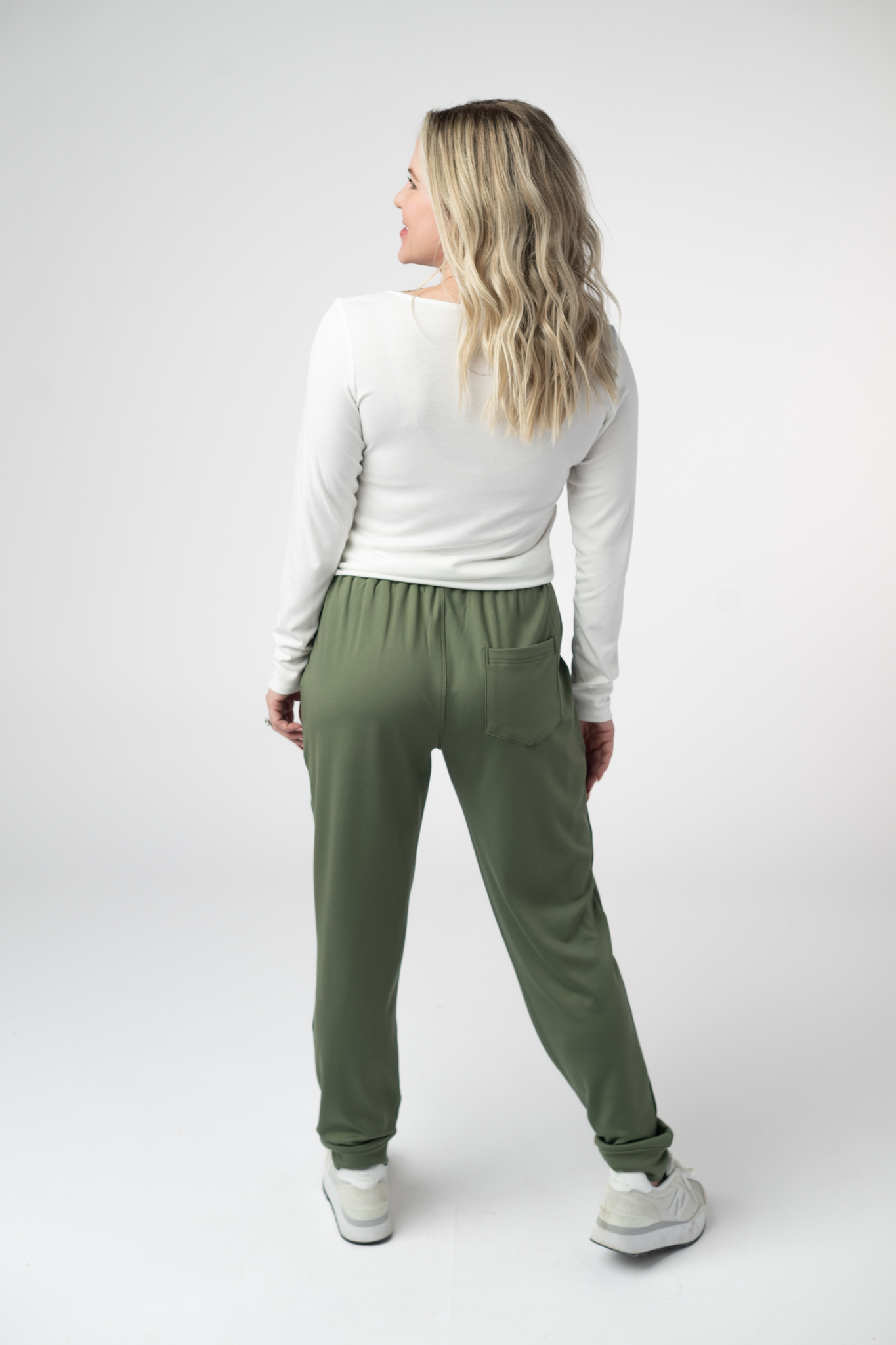 IN STOCK Cloud Joggers - Olive