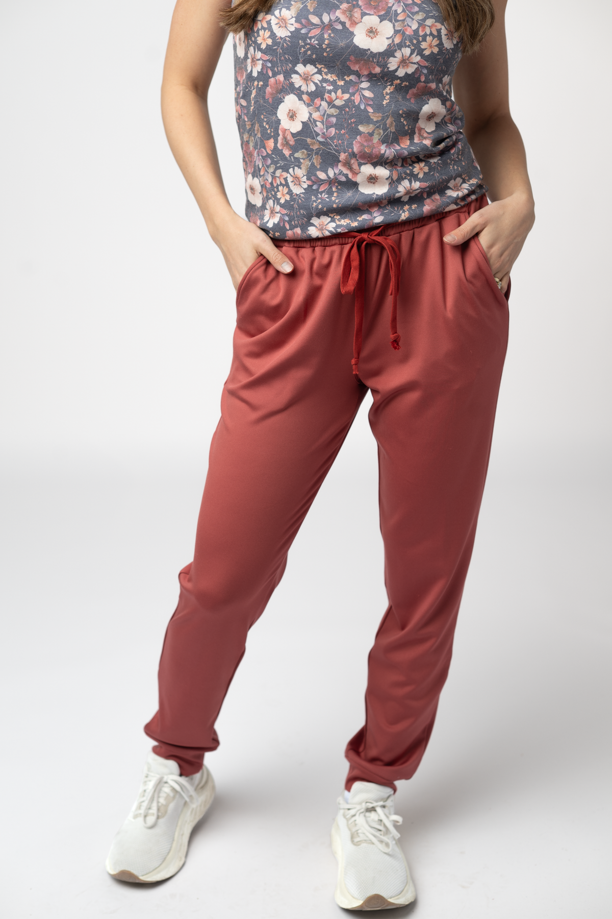 IN STOCK Cloud Joggers - Brick