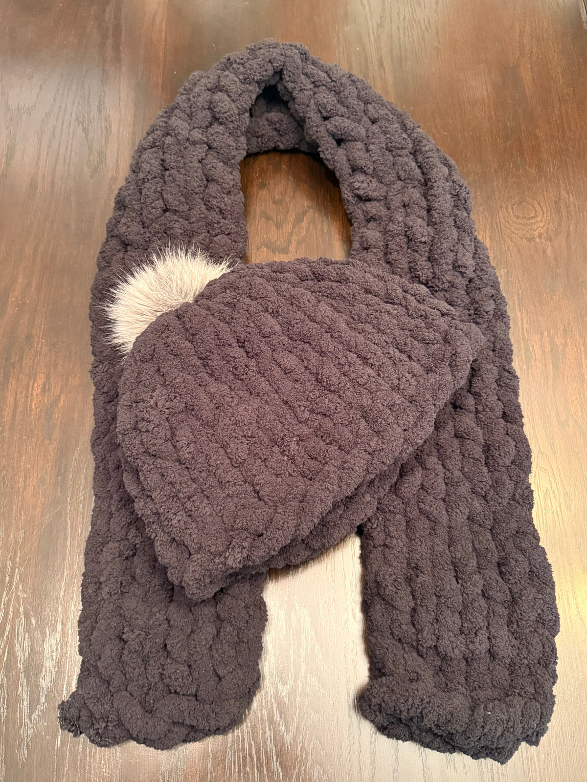 Chunky Knit Hat & Scarf Set