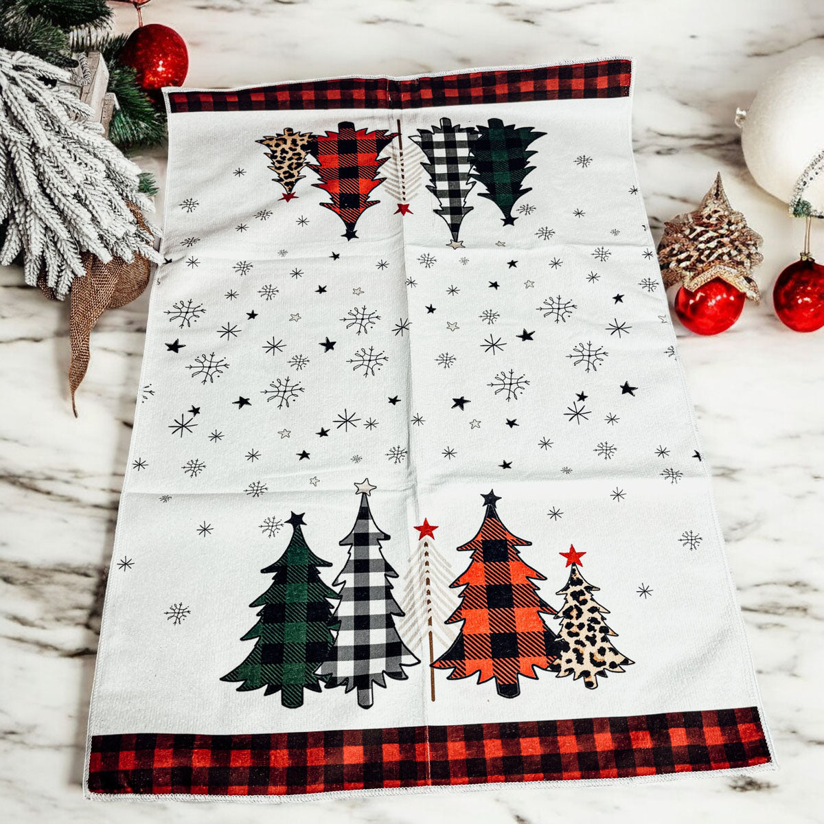 Whimsical holiday kitchen towel with leopard print and colorful Christmas trees
Charming Christmas hand towel with festive designs and gingham accents
Christmas Towels Kitchen
Christmas bath towel sets
holiday bathroom towels
christmas oven hanging towels
christmas stove top burner covers