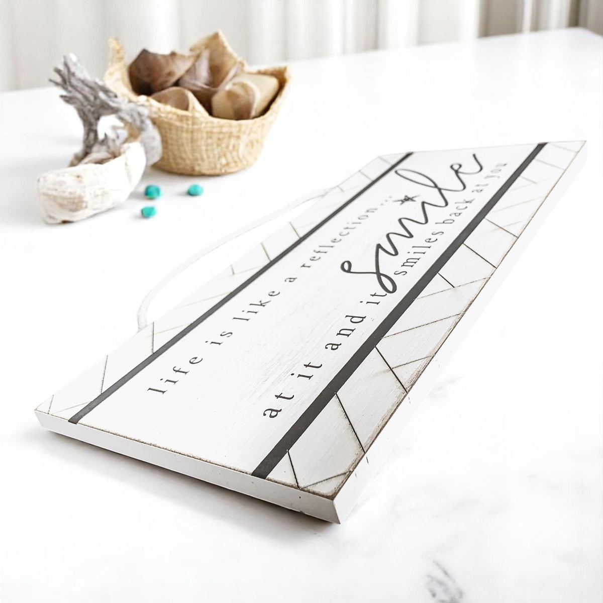 Modern beach house sign with positive quote and starfish