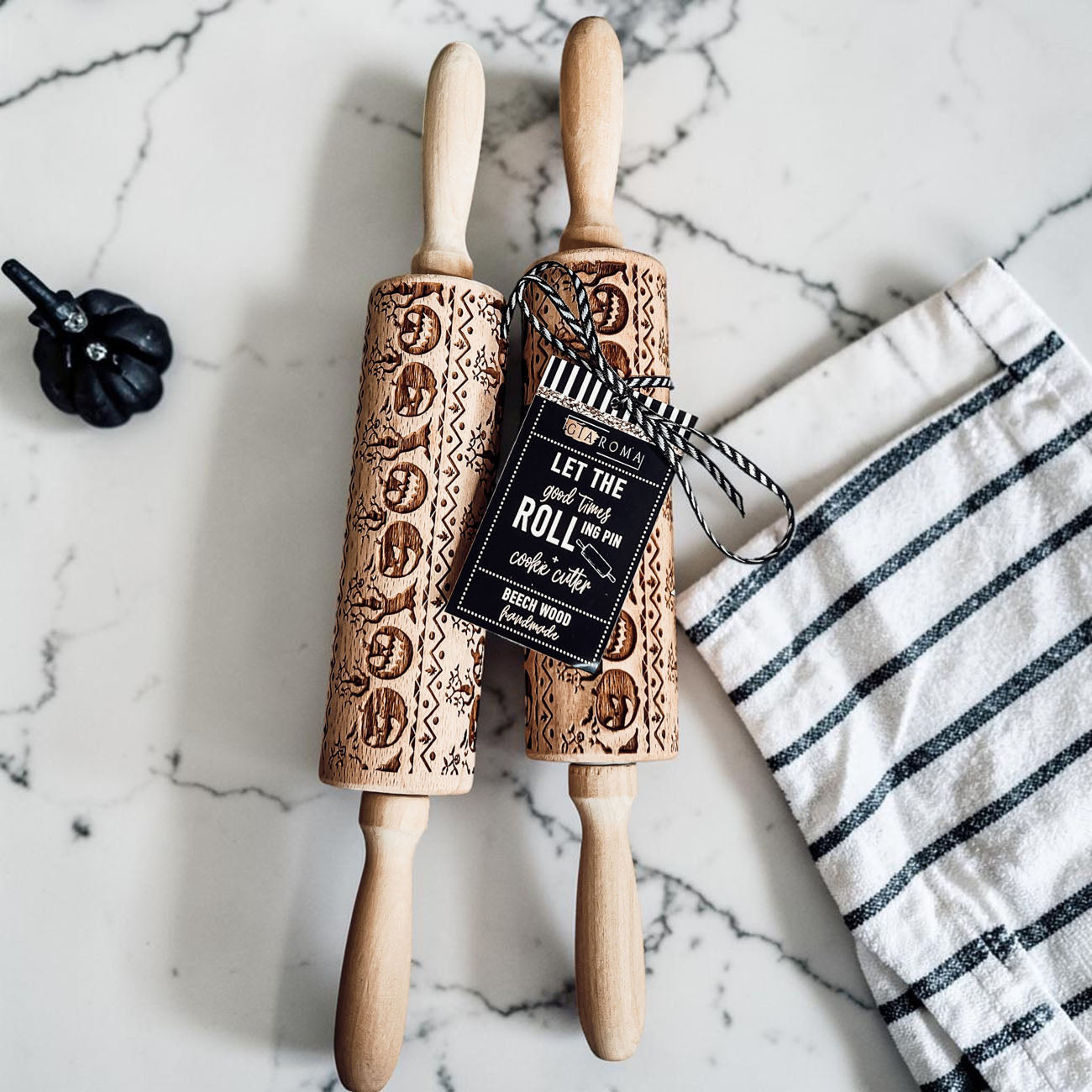Halloween cookie roller for sugar cookies
pumpkin rolling pin flat lay kitchen styling
engraved rolling pin baking cookies Halloween
Halloween baking tool gift for mom
wooden pumpkin rolling pin farmhouse kitchen decor
Halloween baking accessory cookie roller