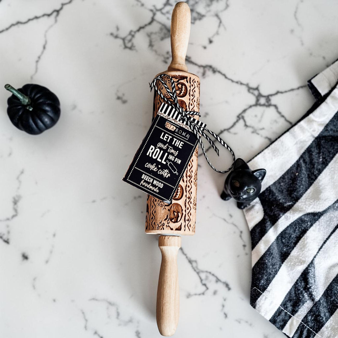 Made from durable beech wood, this engraved rolling pin provides even pressure for consistent designs every time. Whether you're baking Halloween cookies, decorating desserts, or creating seasonal treats with family, this tool delivers professional-looking results with minimal effort.