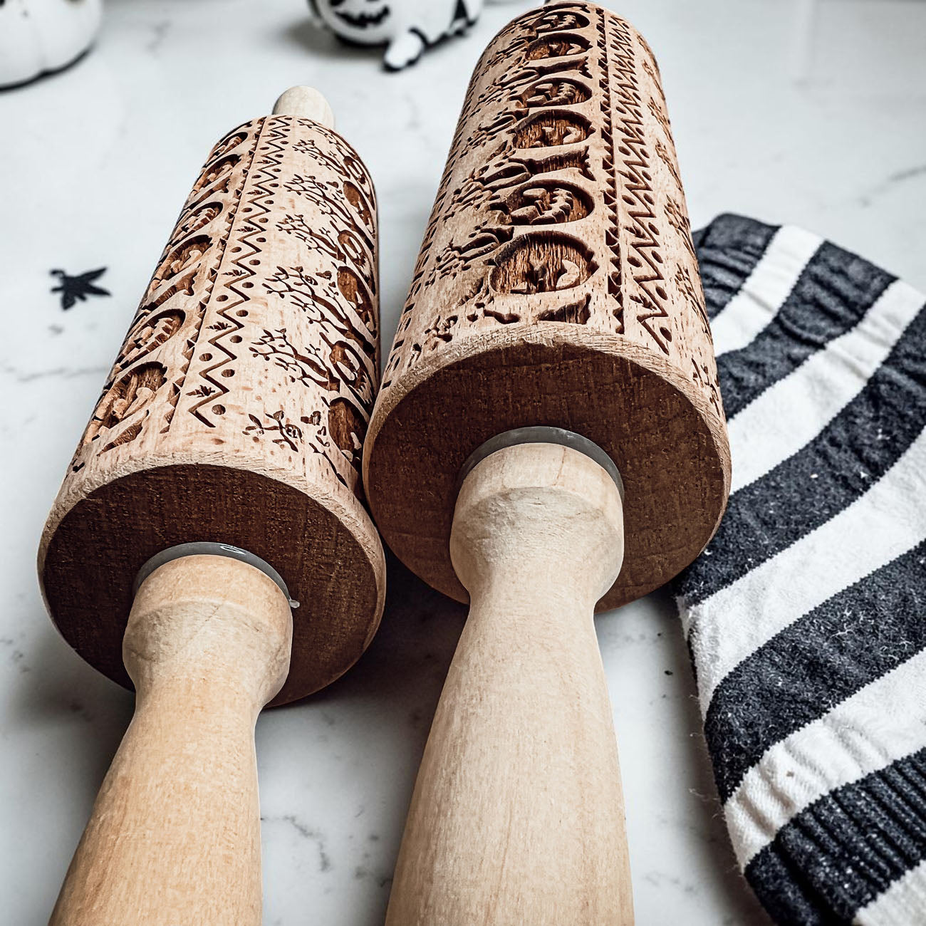 Halloween Cookie Rolling Pin | Pumpkin Pattern Dough Roller with Cutter | Fall Baking
Embossed Wooden Rolling Pin Halloween | Pumpkin Cookie Stamp Roller for Baking
Halloween Baking Rolling Pin with Pumpkins | Engraved Wooden Dough Roller Gift
Pumpkin Cookie Embosser Rolling Pin | Halloween Baking Tool + Cutter Included