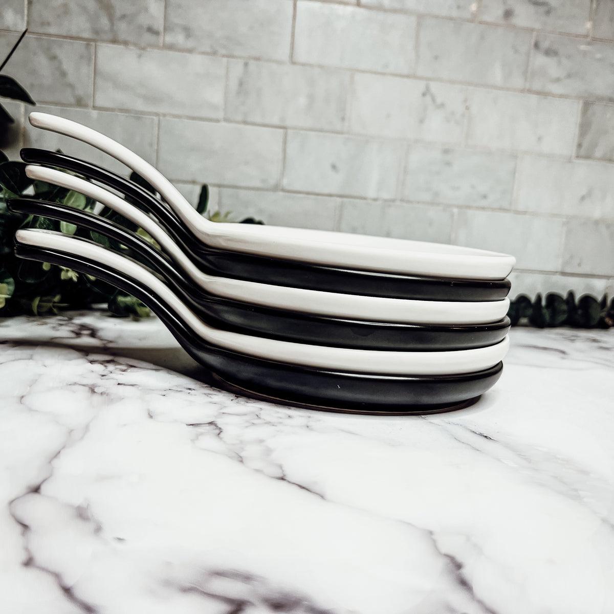 Kitchen humor decor
Modern kitchen accessories
Unique baking gifts