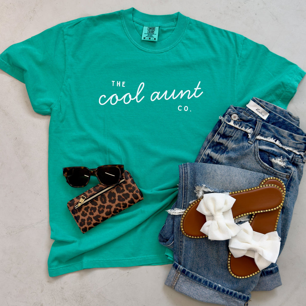 The Cool Aunt Tee