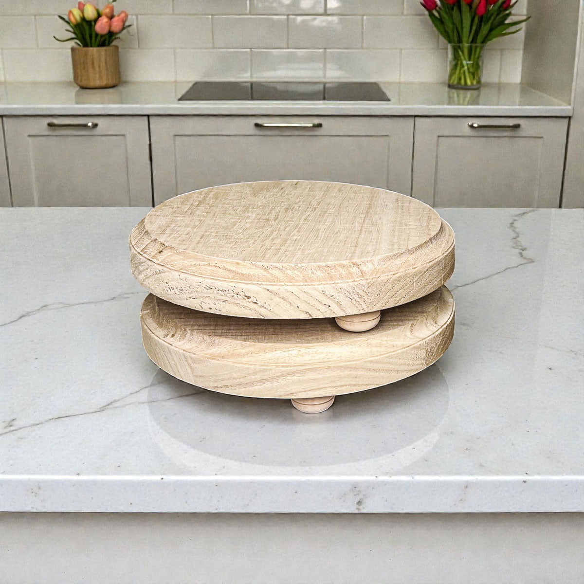 Raised tray for bathroom counter drainage
Elevated organizer prevents water damage
Wooden tray with feet for wet items
Raised display for air circulation
Elevated tray keeps items dry
Pedestal tray for small spaces