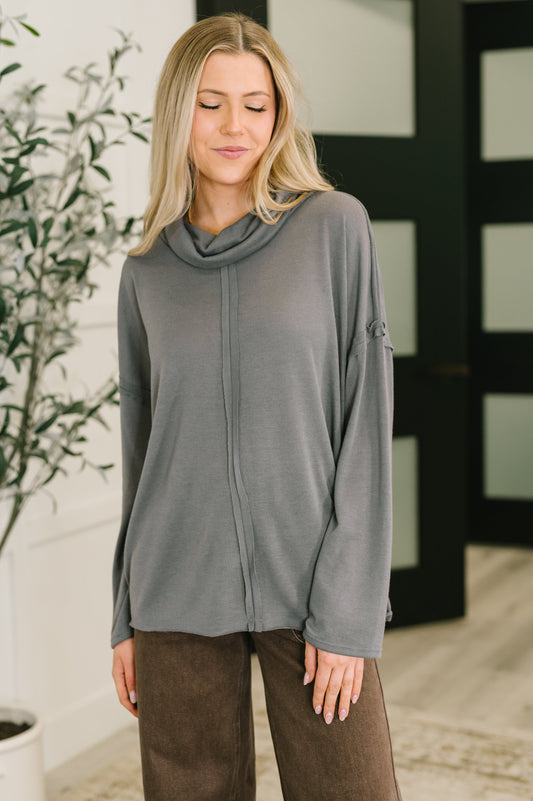 Metro Flow Center Seam Turtleneck