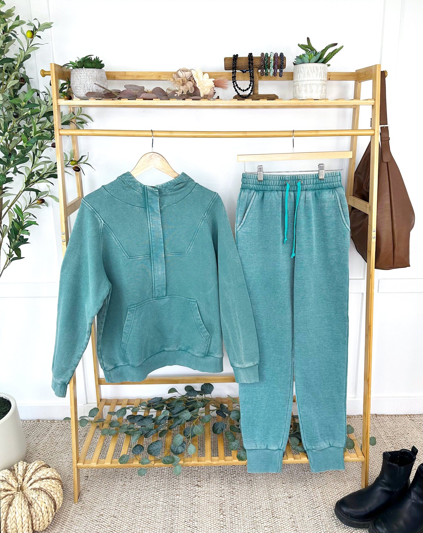 IN STOCK Vintage Wash Joggers - Teal