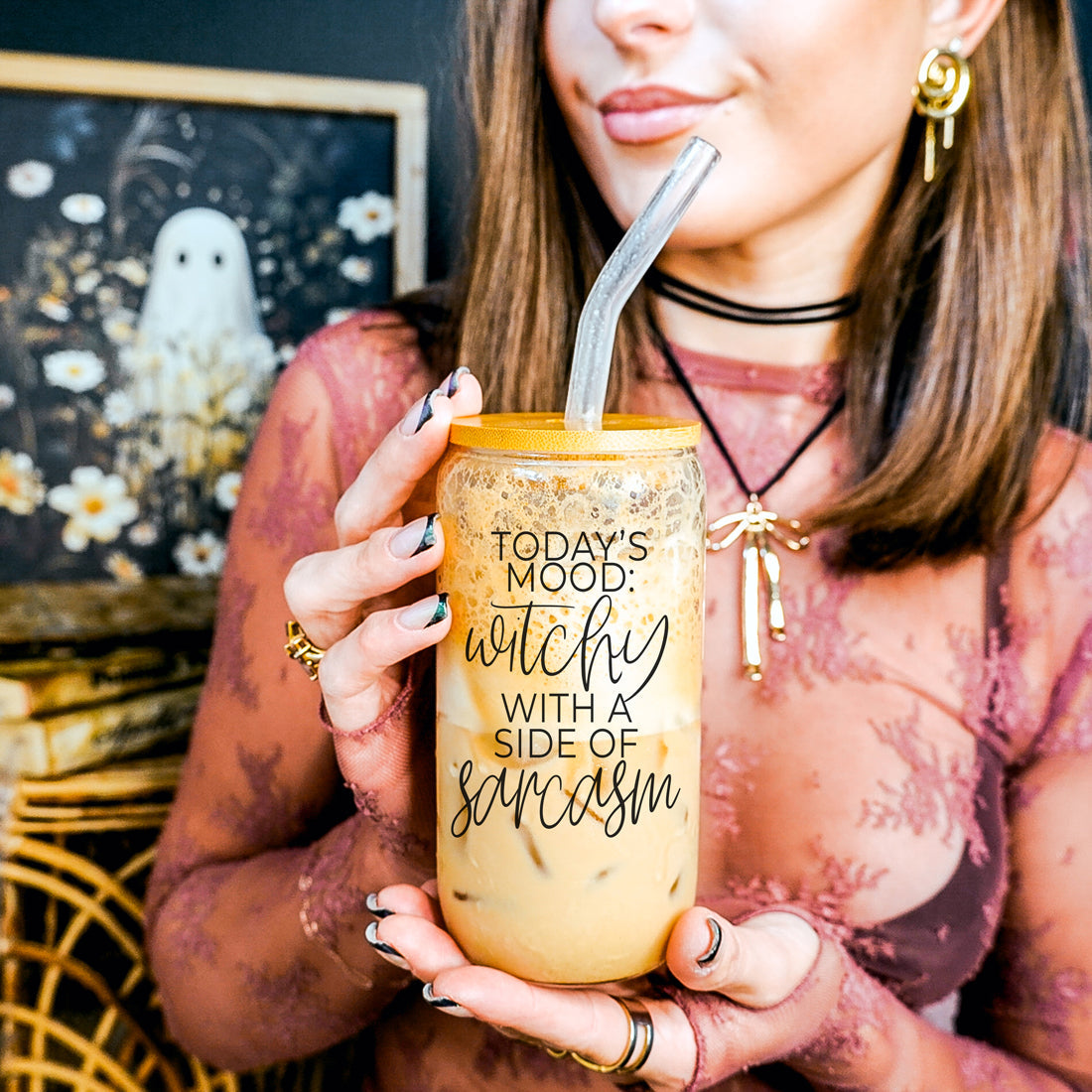 Reusable coffee tumbler for spooky season drinks 
Glass tumbler set with bamboo lid for Halloween gifts 