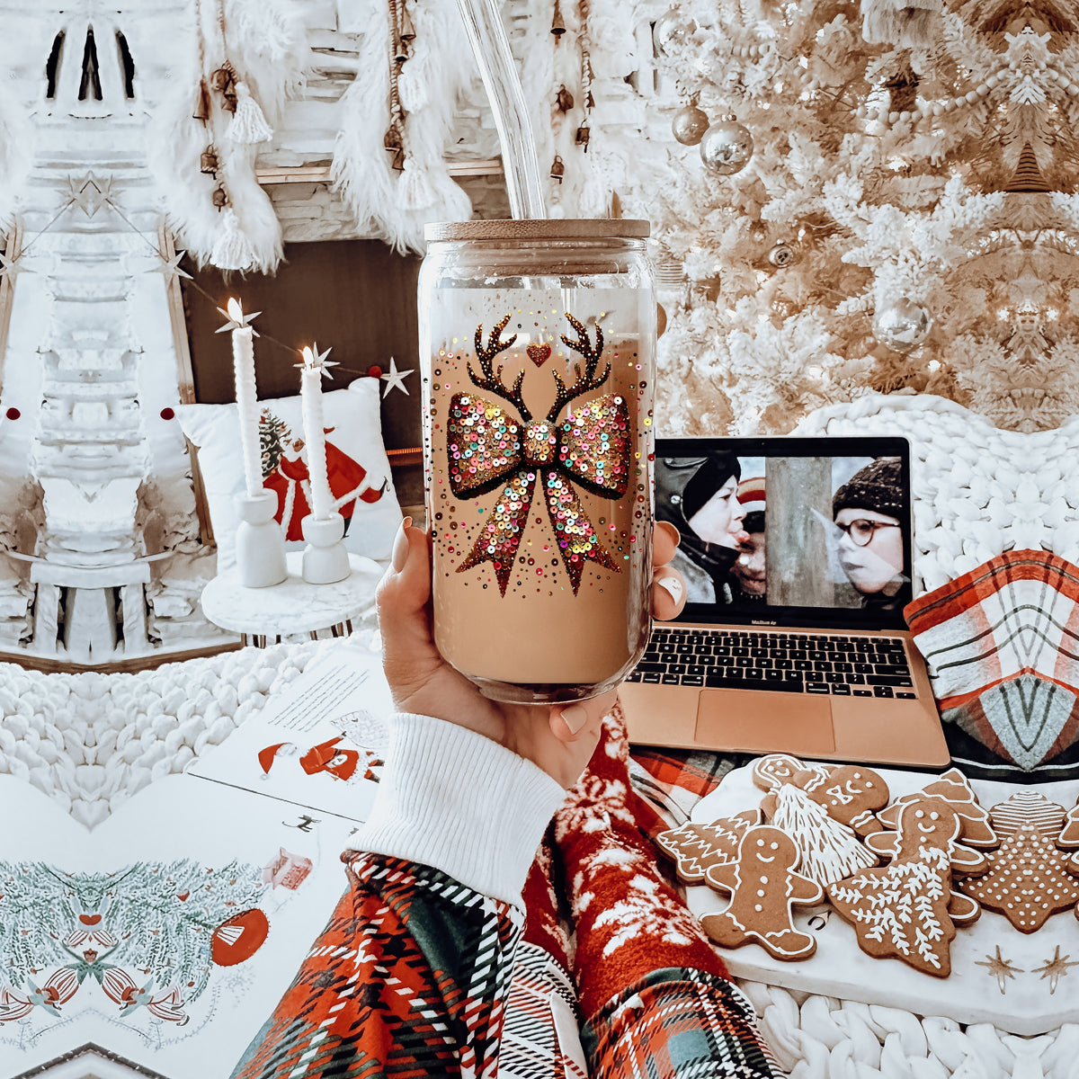 Christmas kitchen decor drinkware - glitter bow and reindeer glass tumbler
Unique holiday glass cup - glitter bow Christmas tumbler with bamboo lid
Festive sequin bow Christmas tumbler - reusable 17oz glass with straw