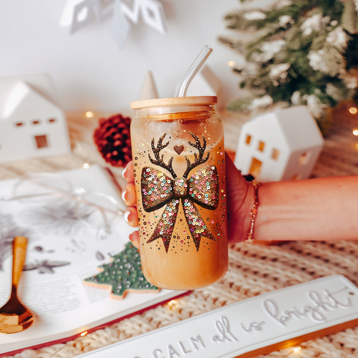 Glitter sequin Christmas bow tumbler with reindeer antlers - festive holiday glass cup
17oz Christmas glass cup with bamboo lid and straw - glitter bow reindeer design
Holiday tumbler gift - sparkly sequin bow and reindeer antlers design glass cup
