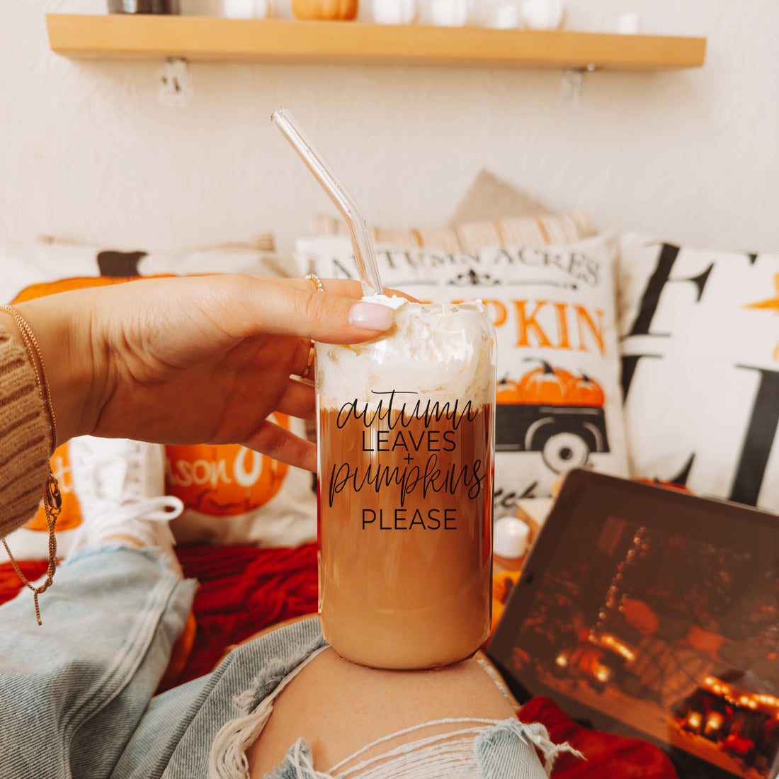 Mom life glass tumbler for pumpkin spice season
Busy mom fall coffee tumbler with glass straws