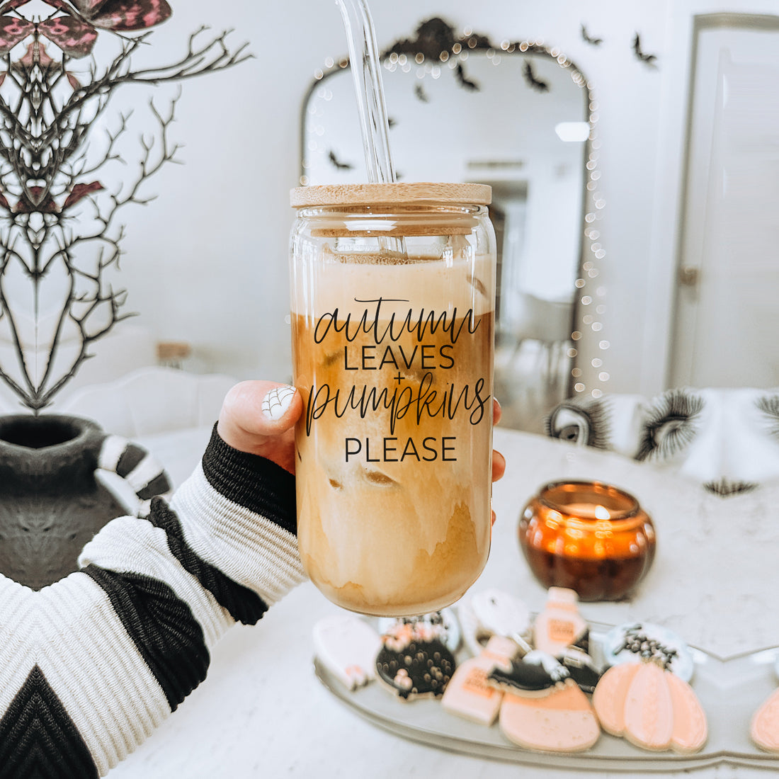 Dishwasher safe fall glass tumbler set
20oz autumn tumbler with eco-friendly straws